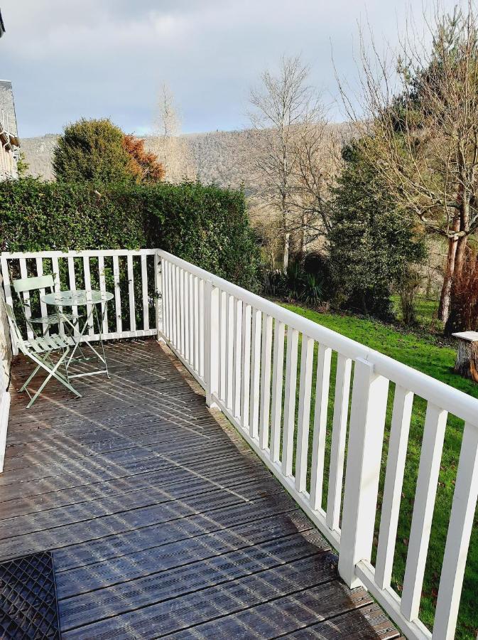 Gites De La Petite Suisse Clecy Exterior photo